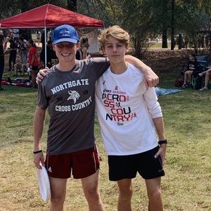 Meet your Posher, Hunter